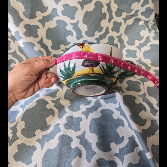 Vintage hand painted Peruvian Pottery art piece bowl - Picture 11 of 11